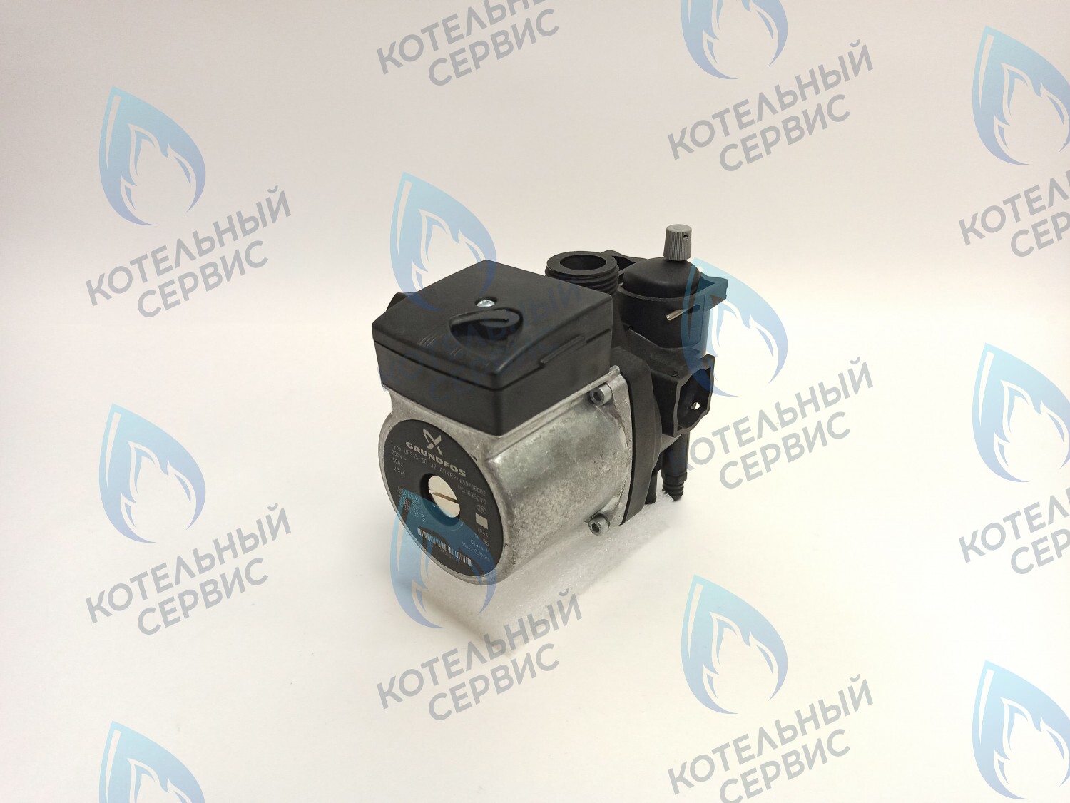 AA10010005 Насос GRUNDFOS UPS15-60 AOKR ELECTROLUX Hi-Tech 32 Fi в Орле
