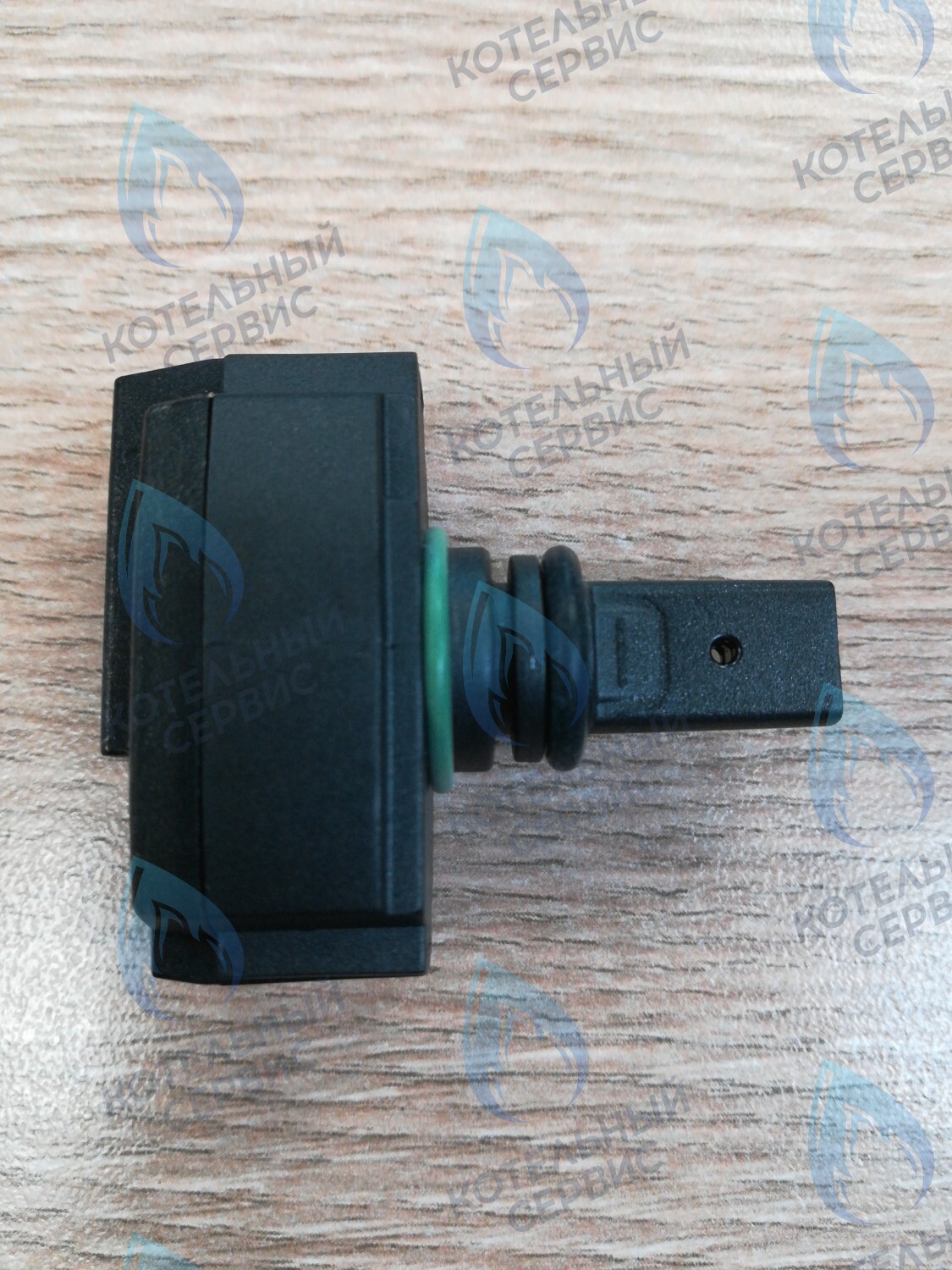 7828749 Датчик протока и температуры Viessmann Vitopend 100 в Орле