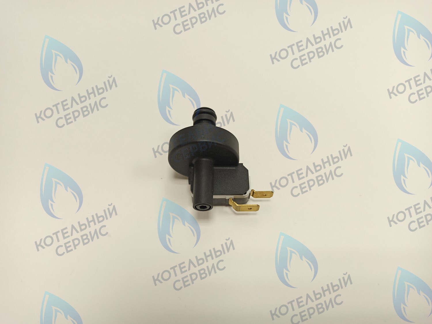 30140 Датчик давления 21000 6053 00600 в Орле