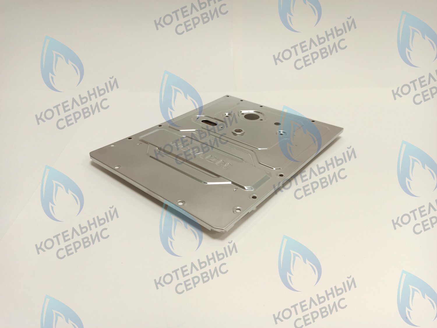 30020329A Крышка камеры сгорания (передняя) Navien DELUXE S/C/ONE/C Plus 13-24К (NGB350/351/352/300) в Орле