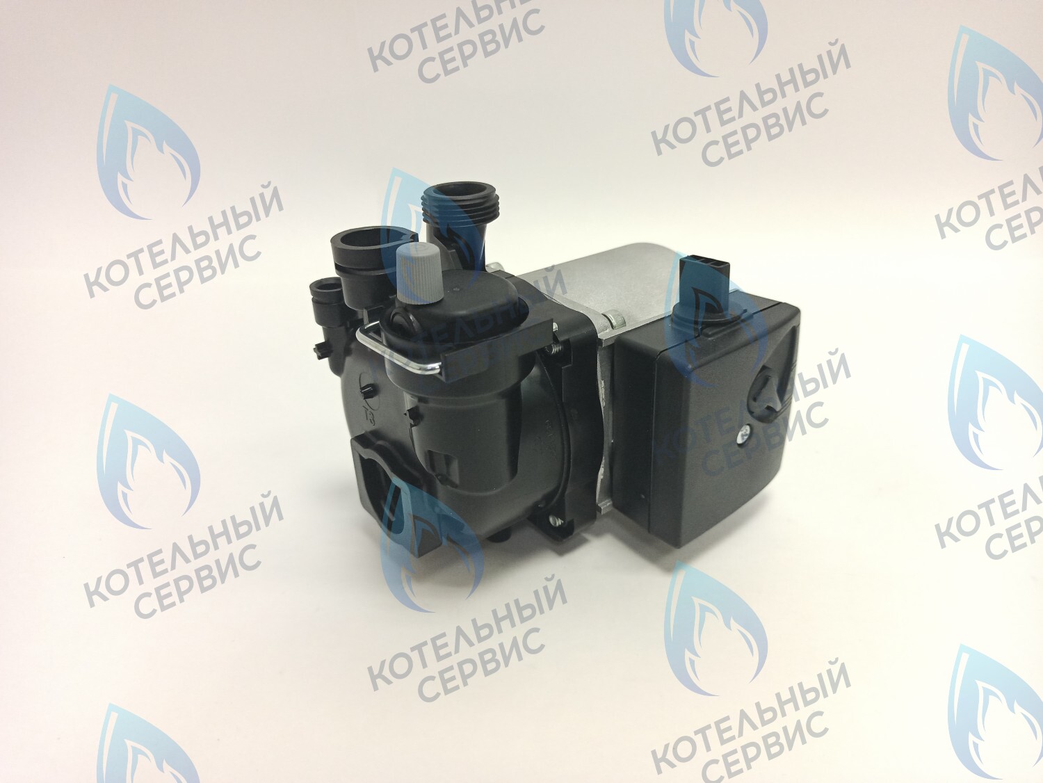 PMB60AW60-GR110BB-Комп Насос циркуляционный GRUNDFOS 15-60 BOSCH WBN2000/WBN6000, BUDERUS U072 (87186450600) в Орле