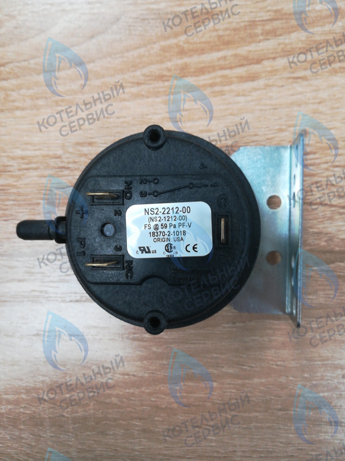 104045/117189 Прессостат с креплением, 59 Па, Cliveland Contr.  Лемакс Prime LEMAX в Орле