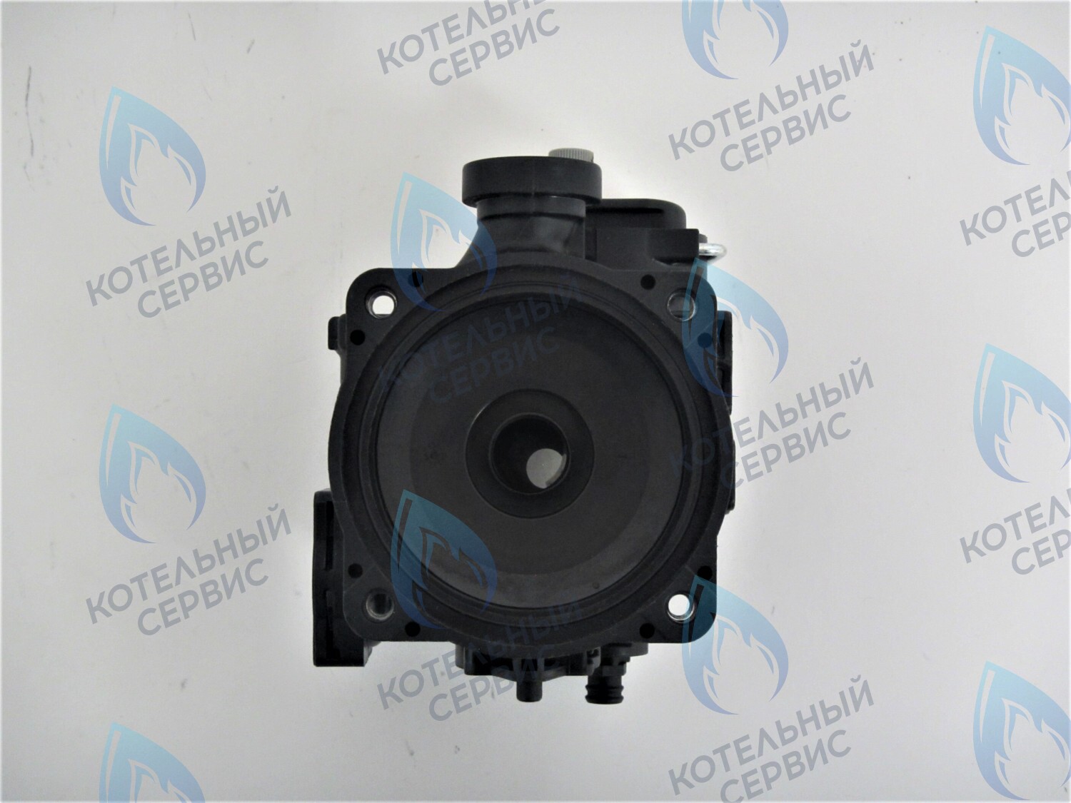 PMF01CW Улитка циркуляционного насоса (отверстие сзади, одно справа сбоку) FERROLI ARENA, DIVA под насос WILO (W21CW) в Орле