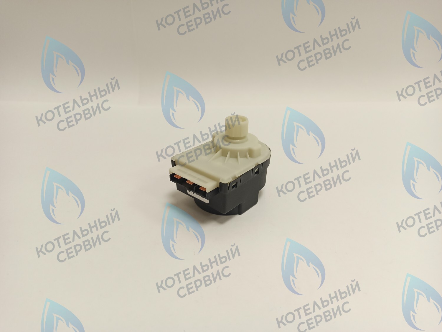 GM002-04 Сервопривод Duca KSP-246(мотор) трехходового клапана DUCA Ariston (61302483-01) 10mm – 220/240V (Duca) BAXI (5647340, 5694580, 5694581, 200025379, YYY56945811P, YYY005694581), CHAFFOTEAUX (61302483-01) в Орле