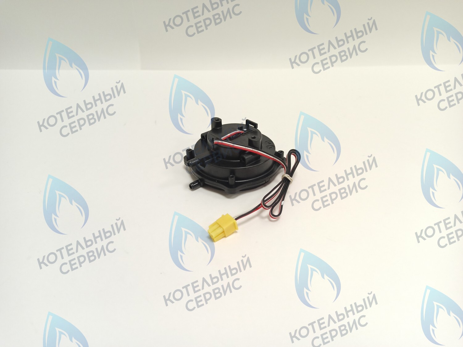 30000660B Датчик давления воздуха APS NAVIEN Deluxe, Ace (NASS9EX00006, 30000660A) в Орле