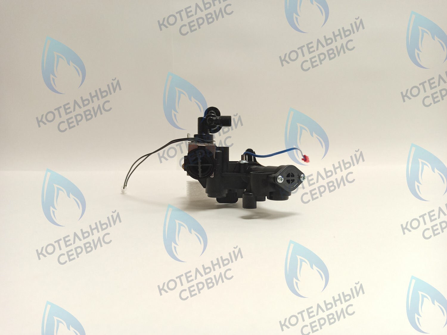 30022050A Гидроузел ГВС с датчиком протока, датчиком температуры и краном подпитки DELUXE E/C 13-24k NAVIEN в Орле