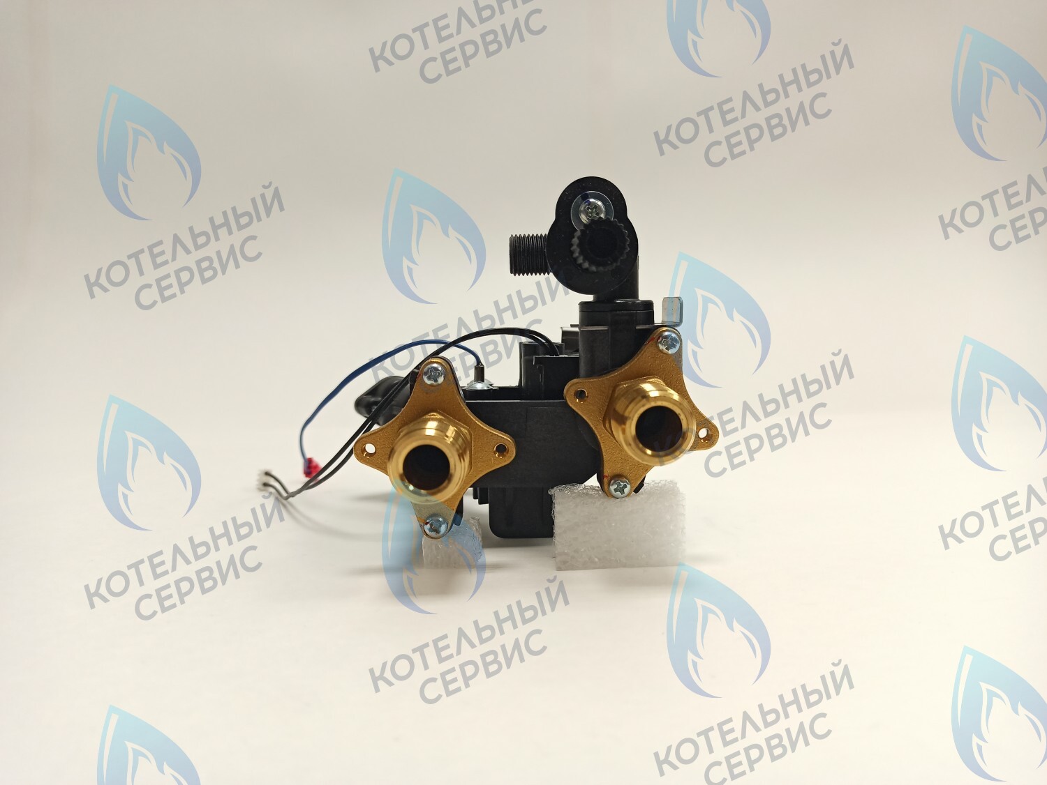 30023508A Гидроузел ГВС с датчиком протока, датчиком температуры и краном подпитки DELUXE E/C 35-40k NAVIEN в Орле