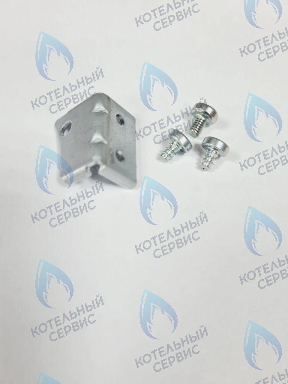 30033137A Металлический крепежный кронштейн  для замены нового насоса Шинху на существующий Фиксирующая скоба (1EA), болт (M4, 1EA), винт (4×6, 2EA) для Deluxe S/ONE, NCB 700 (необходим при замене 30033192A на 30020779B) в Орле