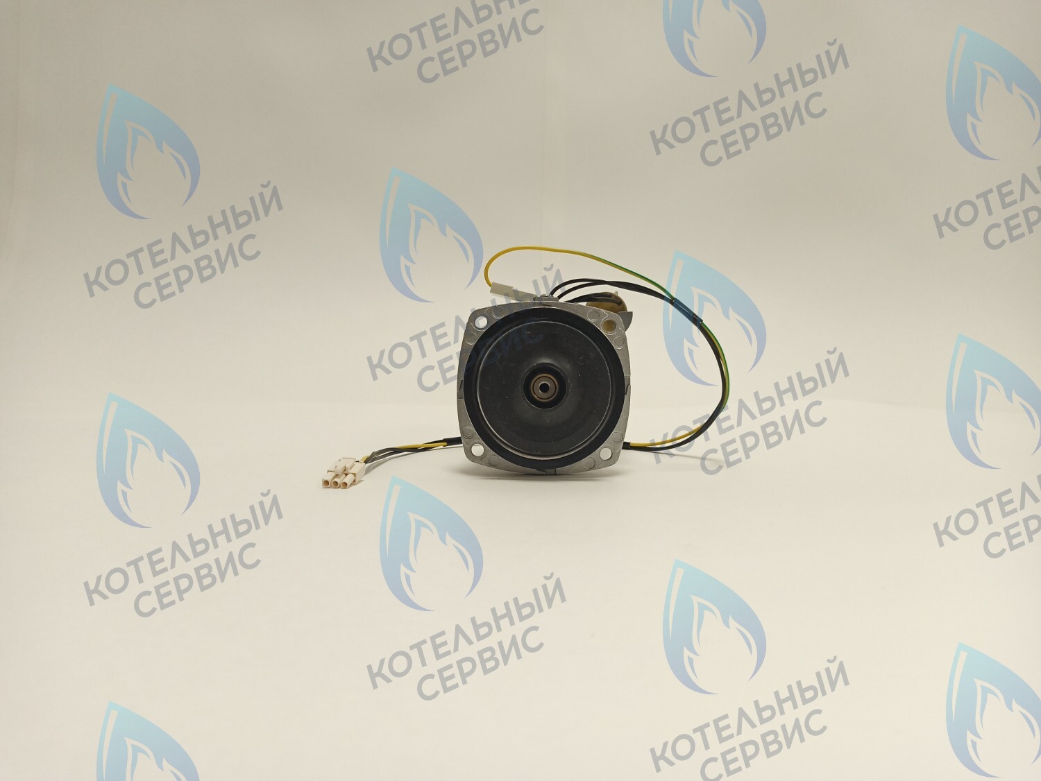 PH-W21CW50-WA82-Комп Двигатель насоса (черный пластик) (без улитки, с терминалом) (12/5, 15/5) аналог WILO 82w INTMSL15/5 HE-1 (21мм по часовой) в Орле