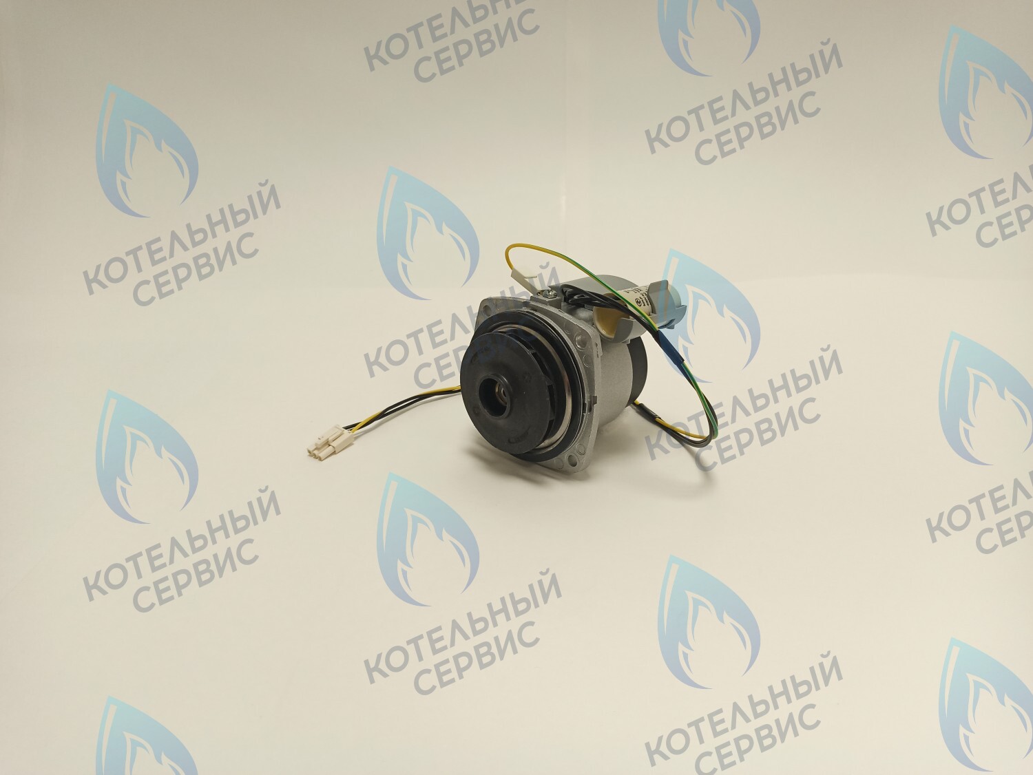 PH-W21CW50-WA82-Комп Двигатель насоса (черный пластик) (без улитки, с терминалом) (12/5, 15/5) аналог WILO 82w INTMSL15/5 HE-1 (21мм по часовой) в Орле