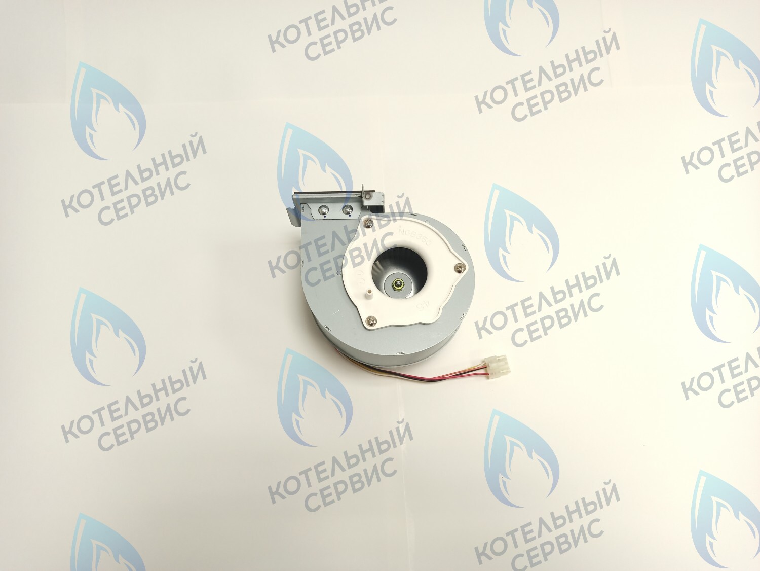 30021106A Вентилятор NAVIEN Deluxe S/C/ONE 35K в Орле