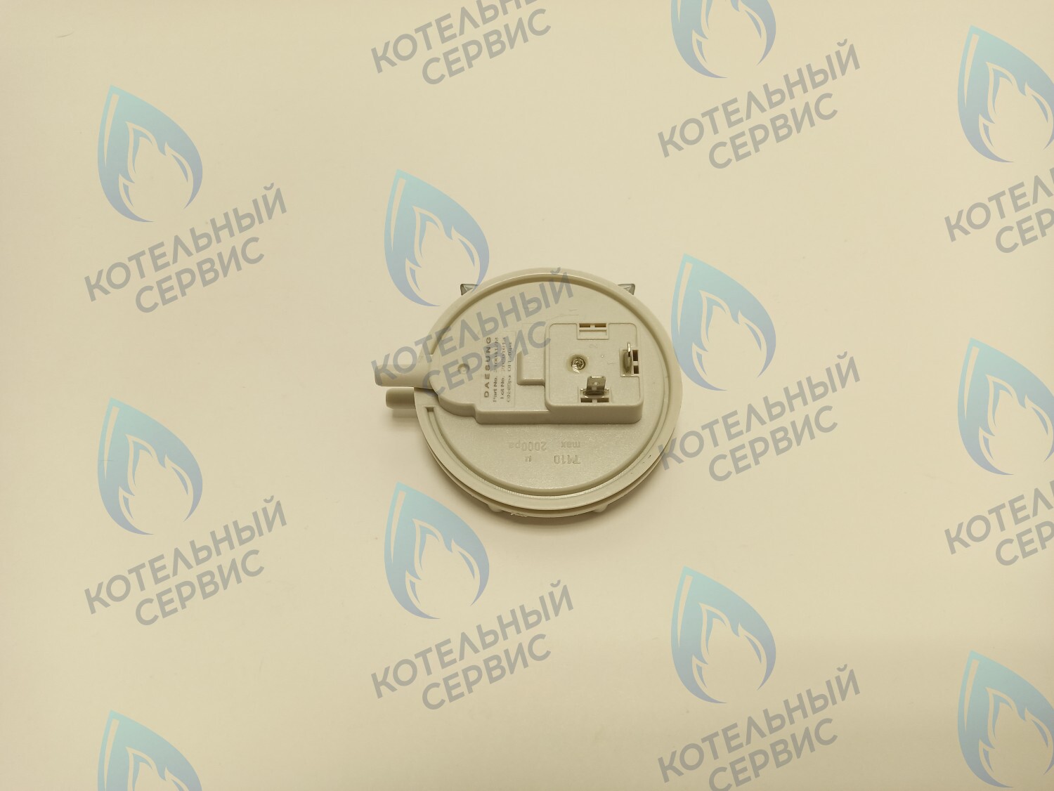 52100520 Датчик давления воздуха E12-17 DAESUNG в Орле