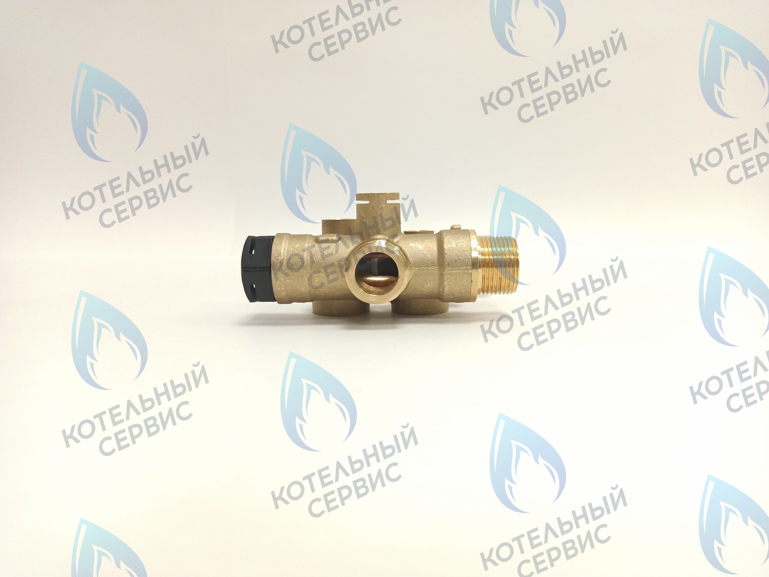 GGT016 Трехходовой клапан Viessmann Vitopend A1JB (7856970) в Орле