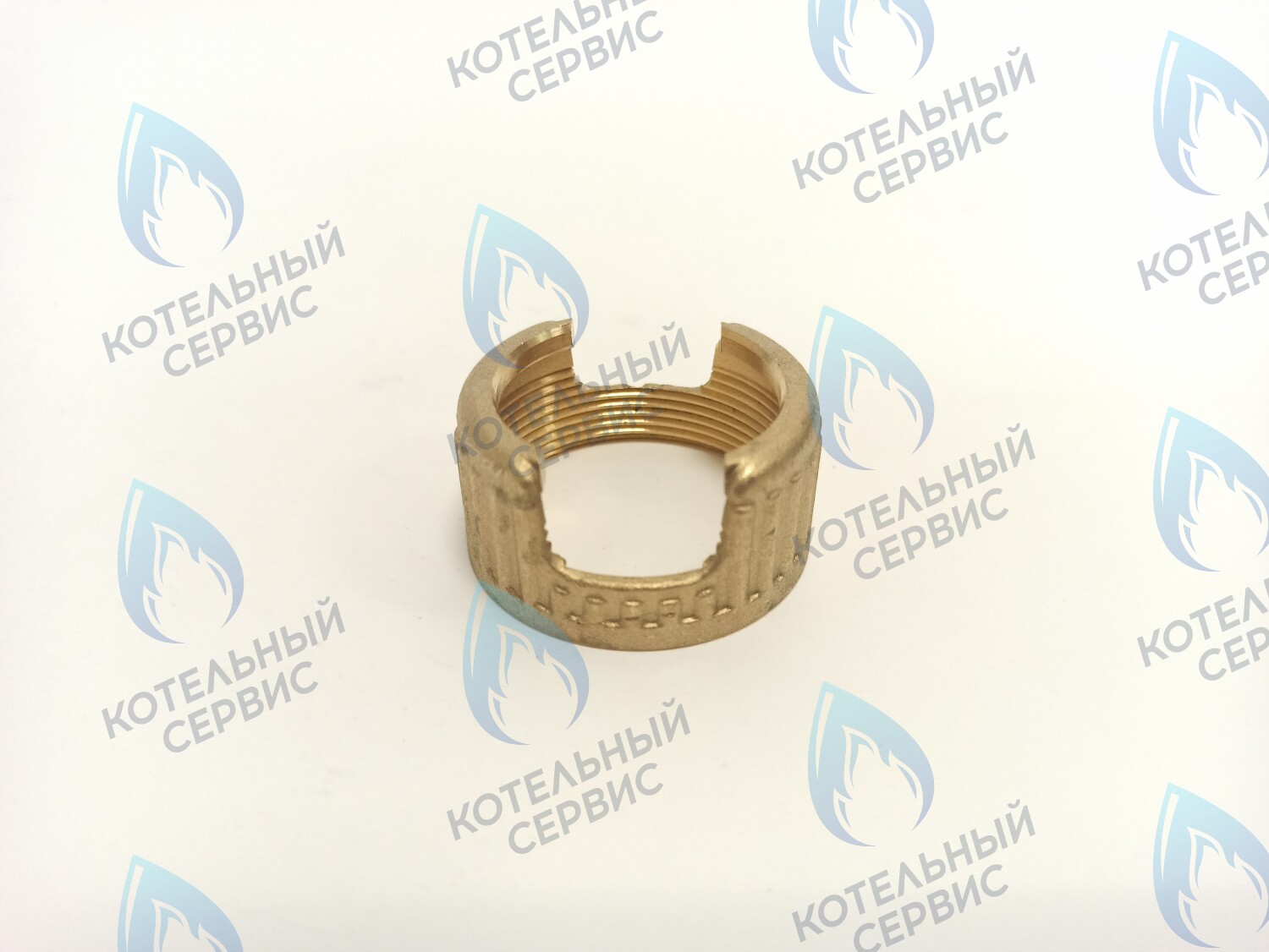 GGT102-02 Крепление мотора к трехходовому клапану VAILLANT PROTHERM (металлическое) в Орле