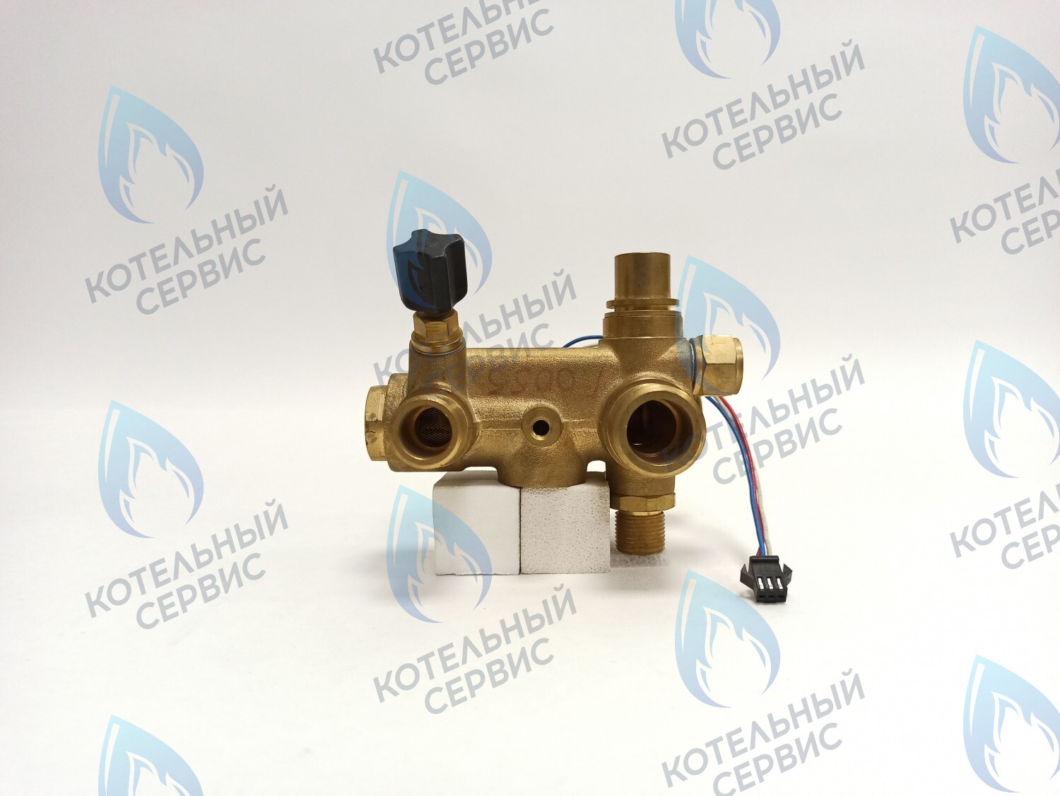 CB11030055 Блок гидравлический выходной 32кВт ELECTROLUX в Орле