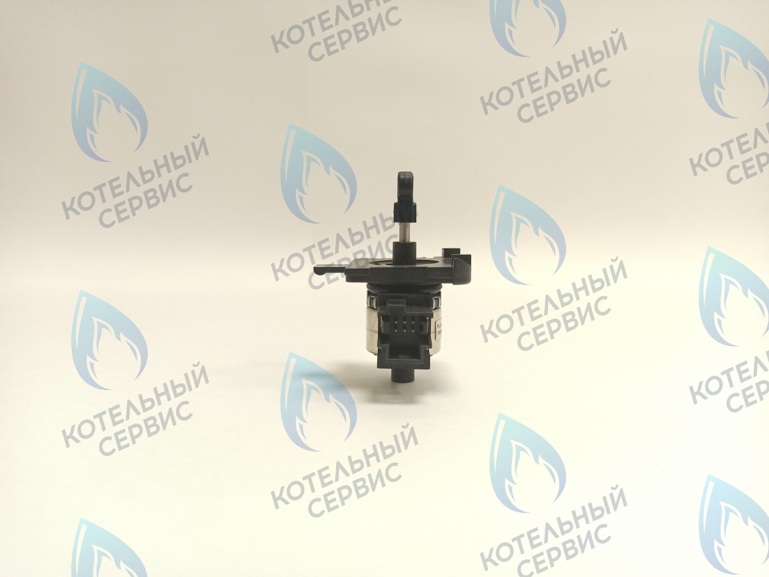 GM014 Линейный шаговый двигатель VIESSMANN VITOPEND WH1D, VITODENS WB1B (7828748) BOSCH JUNKERS 87160113600 WOLF 2744516 в Орле