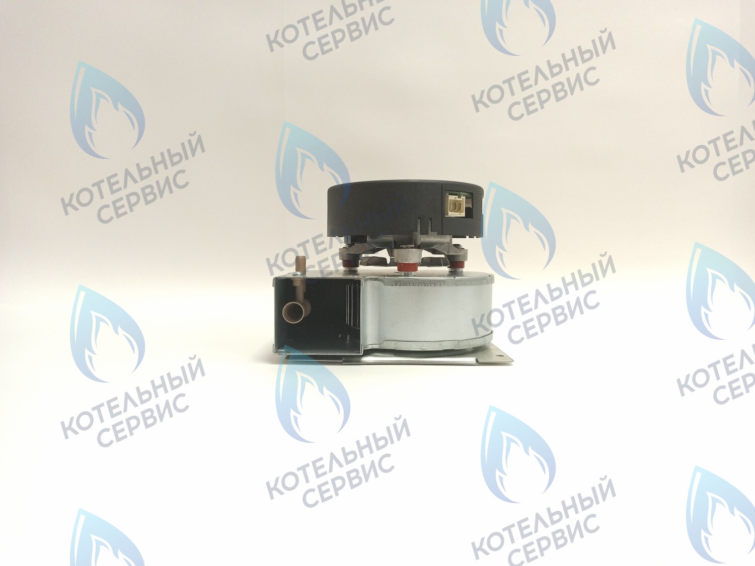 AF028-66W-BP-S Вентилятор VAILLANT turboTEC 36kW 190262 (в комплекте с монтажной пластиной) в Орле