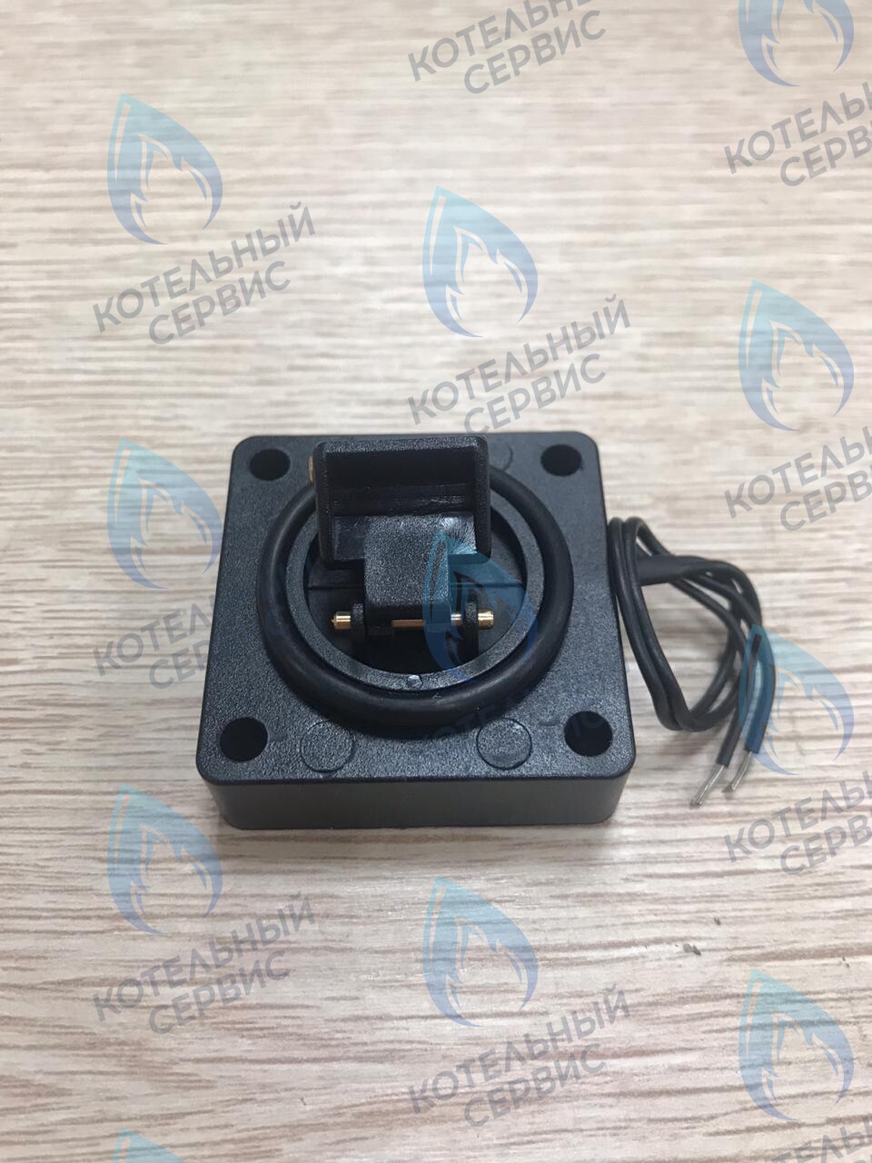 FS009 Датчик протока ARISTON UNO (995948) VIESSMAN (7822762) в Орле