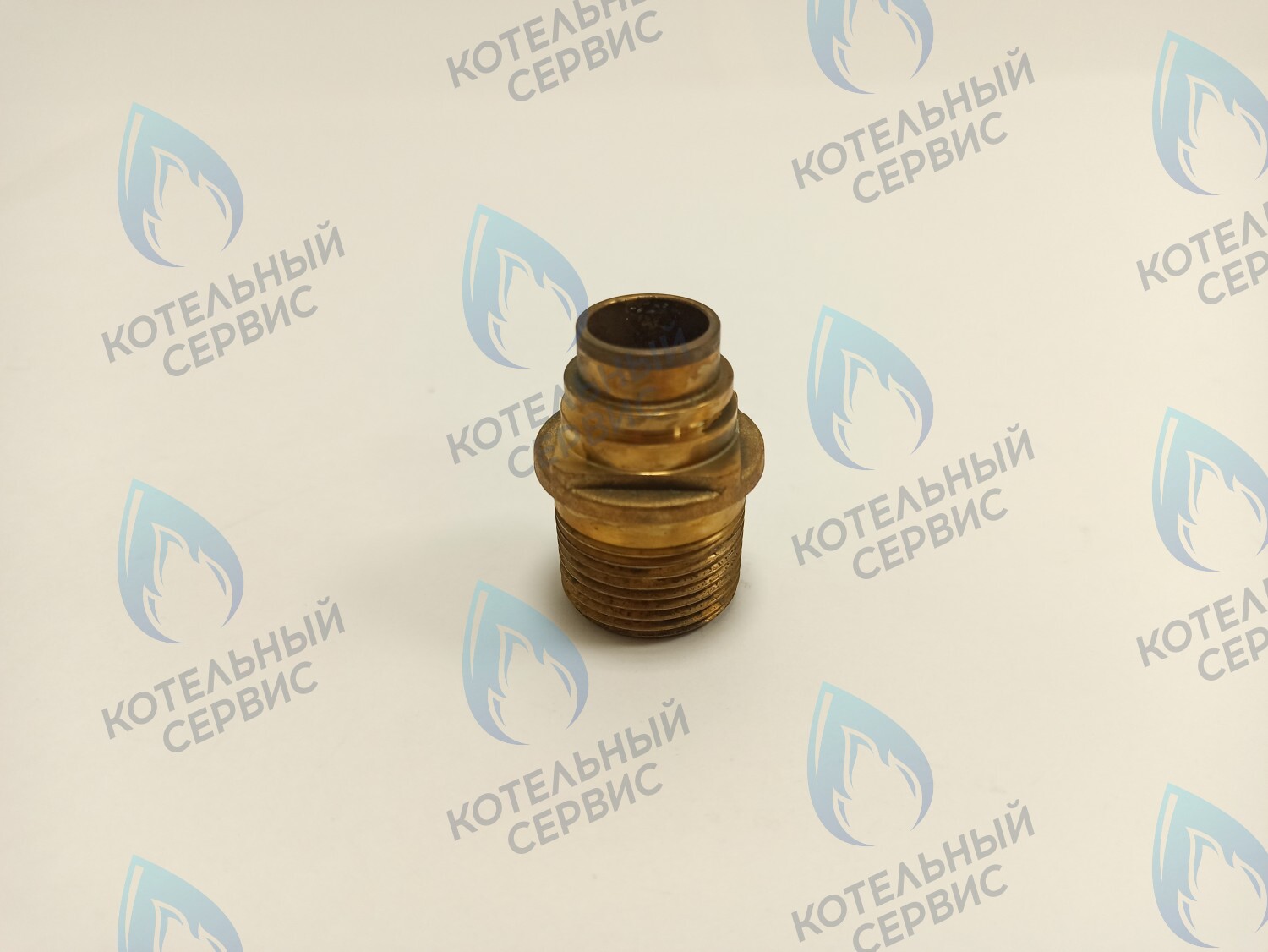 3030180 Штуцер для обратной/подводящей трубы CELTIC в Орле