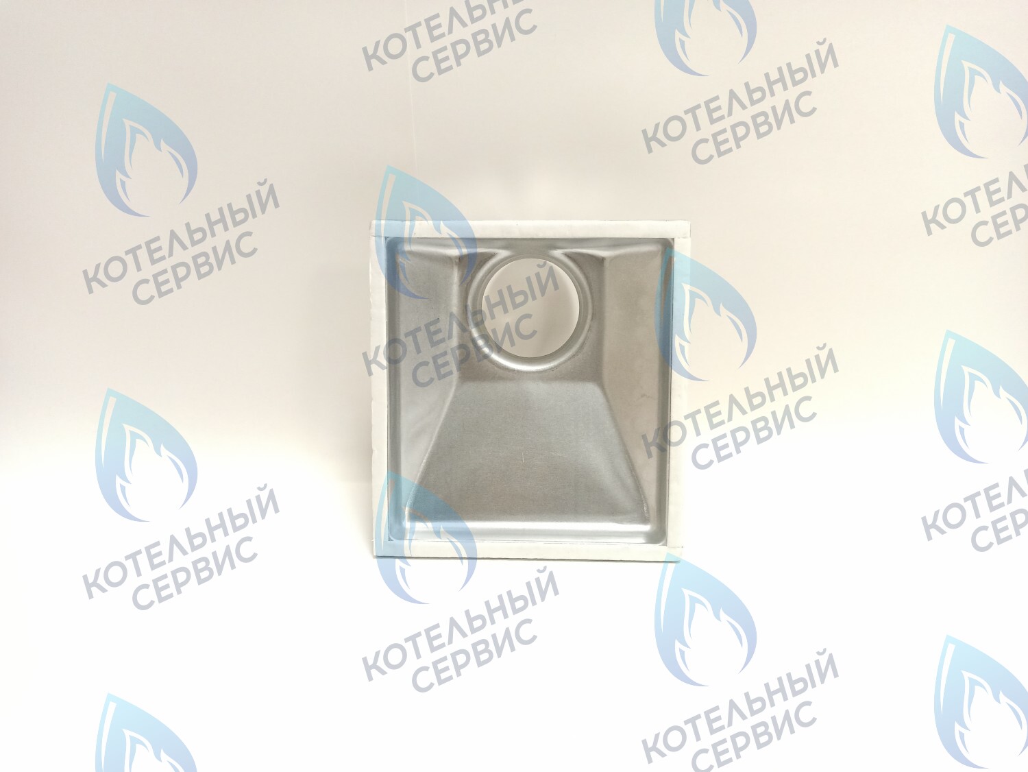 30003863A Коллектор дымовых газов Navien Deluxe 13-24K, Ace 13-24K (BH2532001B) в Орле