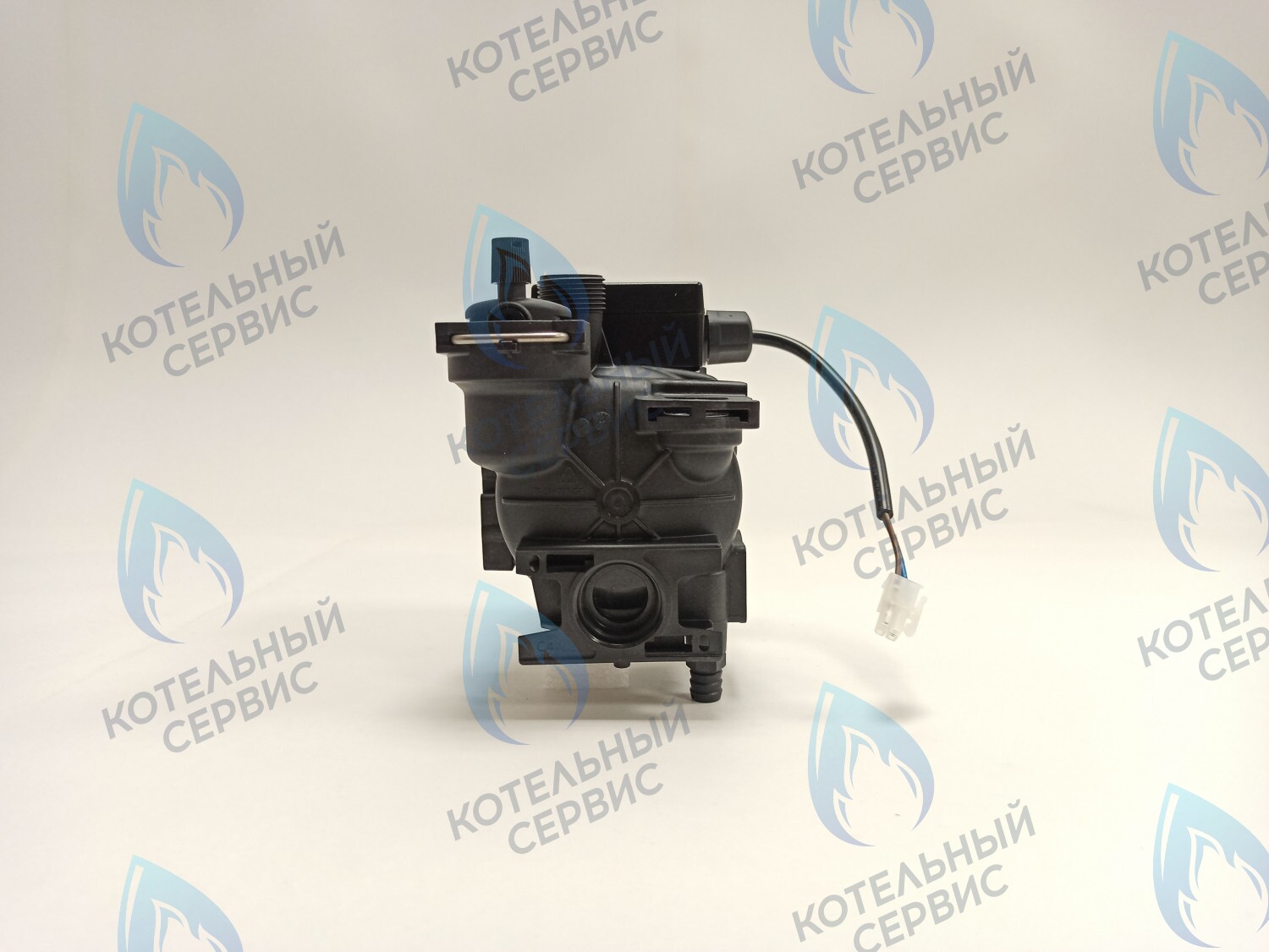 30031290A Насос циркуляционный NAVIEN Deluxe S/ONE, NCB 700 (Шинху) в Орле